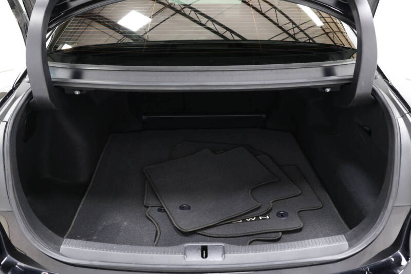 2023 Toyota Crown Limited