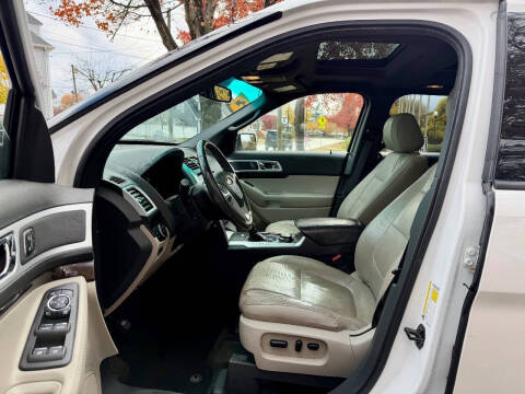 2011 Ford Explorer Limited