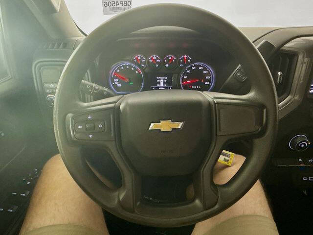 2021 Chevrolet Silverado 1500 Custom