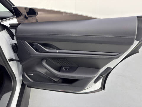 2022 Porsche Taycan 4S