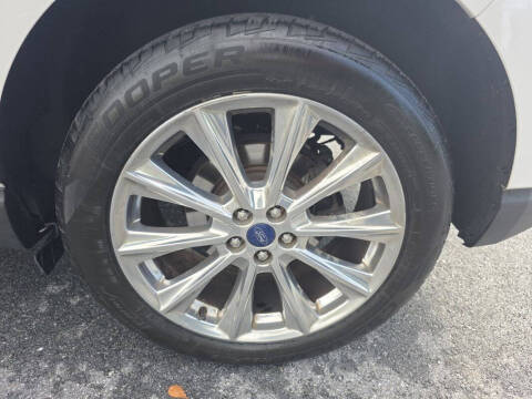 2017 Ford Edge Titanium