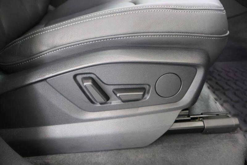 2025 Audi Q7 quattro Premium 55 TFSI