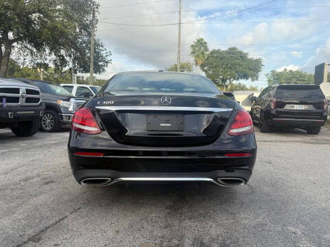 2017 Mercedes-Benz E-Class E 300