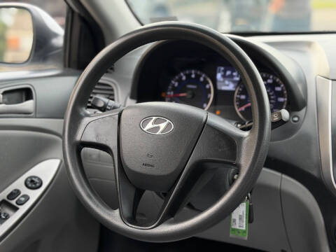 2015 Hyundai Accent GLS