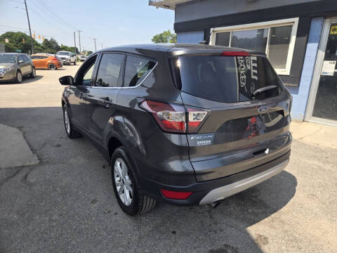 2017 Ford Escape SE