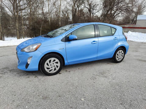 2016 Toyota Prius c Three