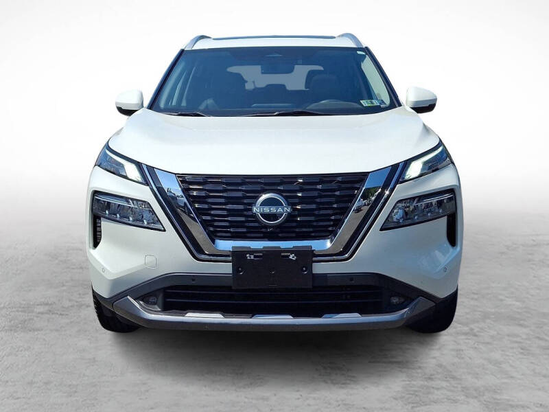 2022 Nissan Rogue SL