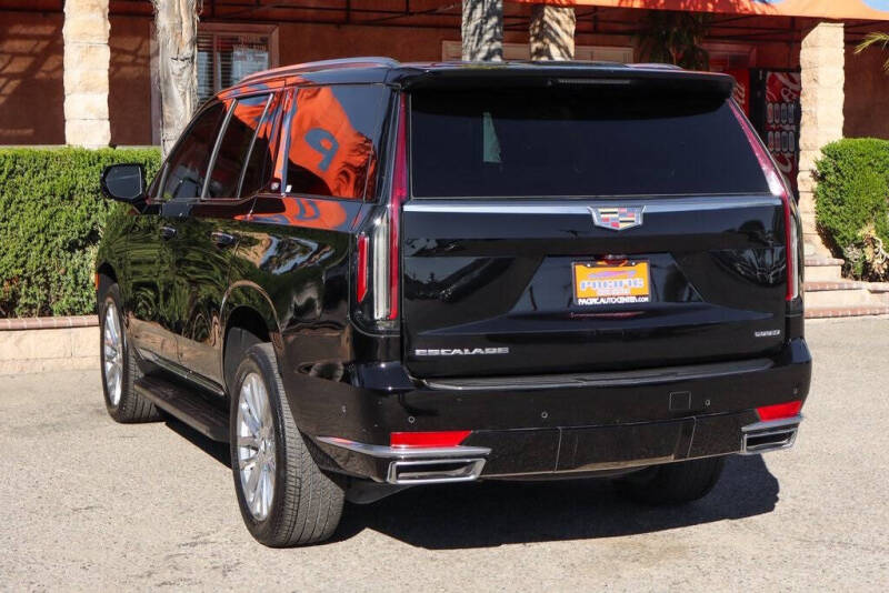 2023 Cadillac Escalade Premium Luxury