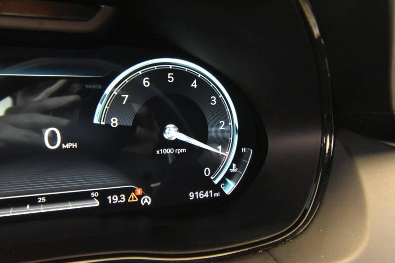 2023 Genesis GV70 2.5T Standard