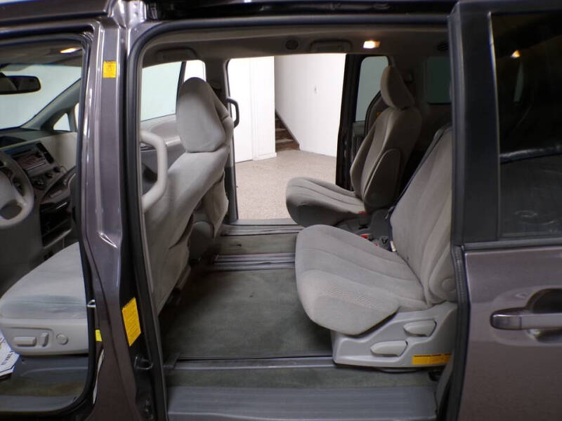 2012 Toyota Sienna