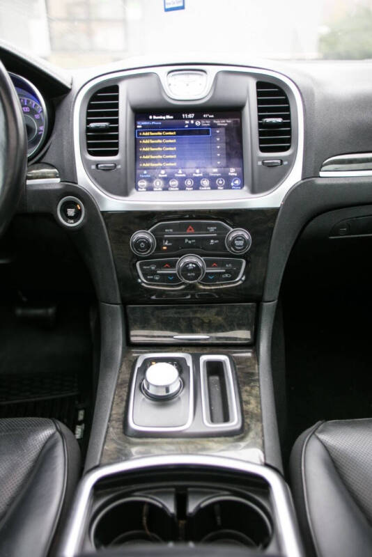 2019 Chrysler 300 Limited