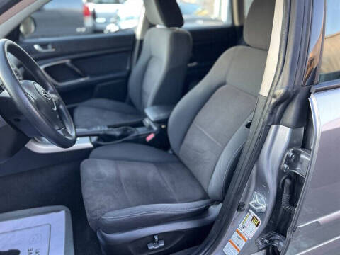 2008 Subaru Outback 2.5i