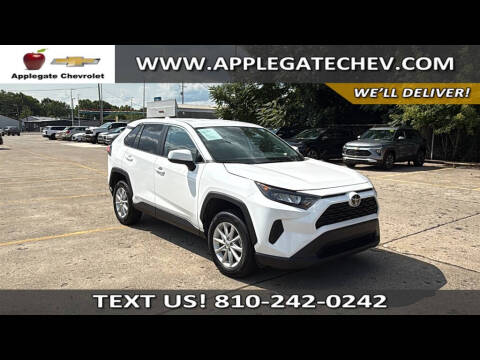 2022 Toyota RAV4 LE