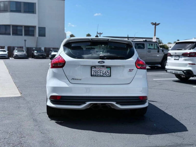 2016 Ford Focus ST