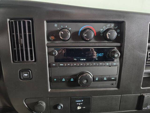 2024 GMC Savana 2500