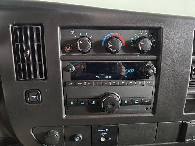 2024 GMC Savana 2500