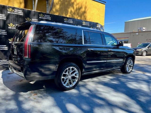 2017 Cadillac Escalade ESV Premium Luxury