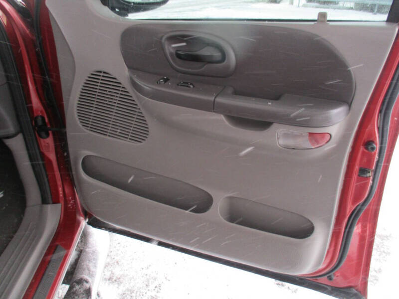 2002 Ford F-150 Lariat