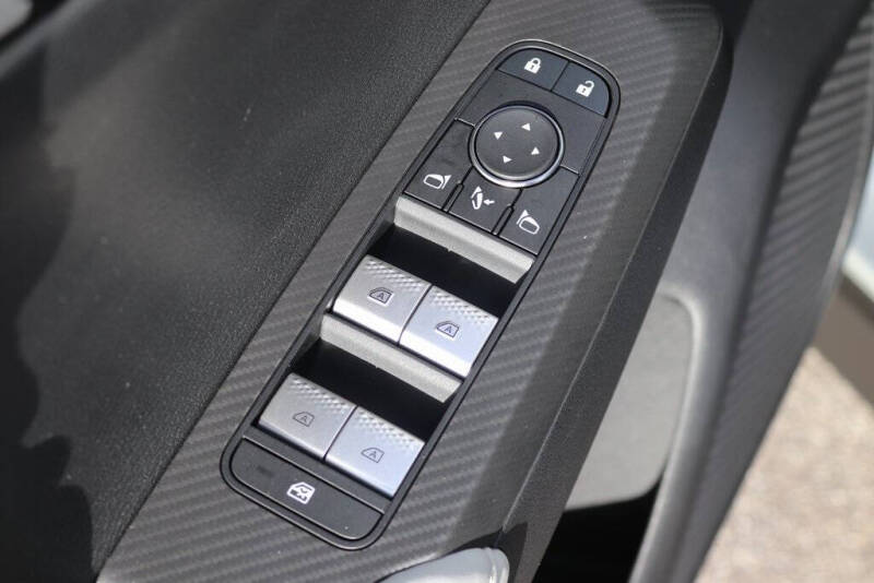 2023 Mitsubishi Outlander PHEV SEL