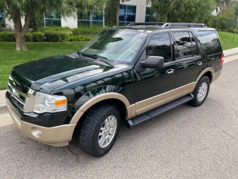 2013 Ford Expedition for sale at Donada  Group Inc in Arleta CA