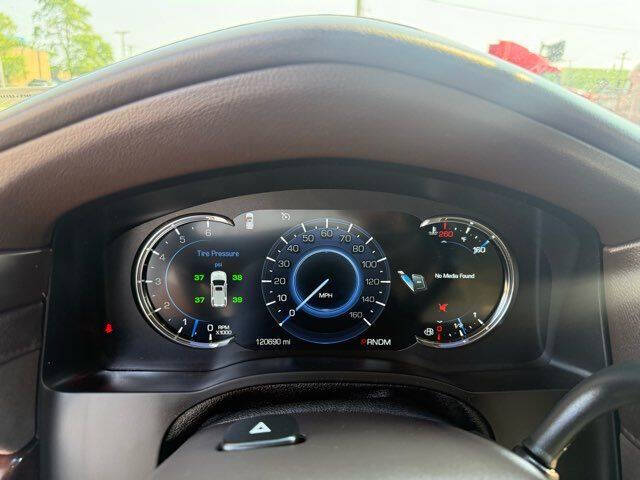 2016 Cadillac Escalade Luxury Collection