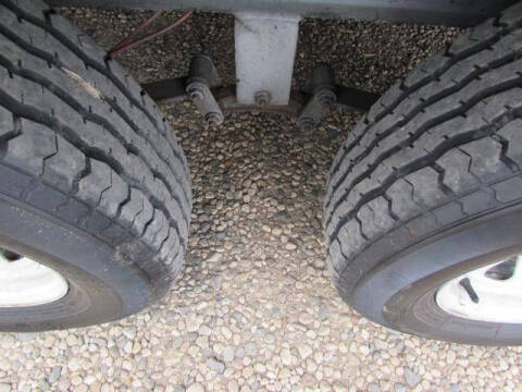 2015 CHEROKEE GREY WOLF