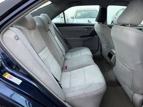 2015 Toyota Camry LE