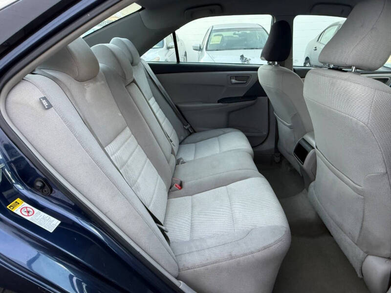 2015 Toyota Camry LE