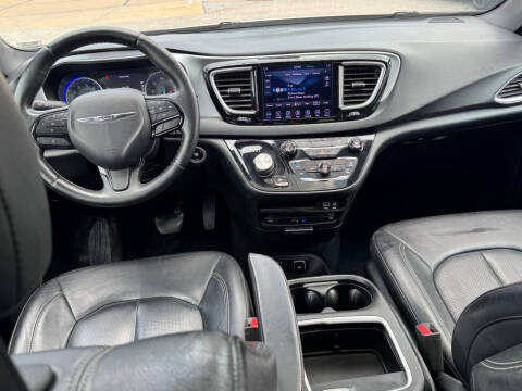 2018 Chrysler Pacifica Touring L Plus