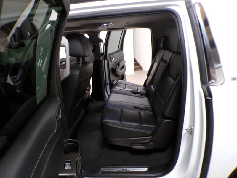 2019 GMC Yukon XL SLT