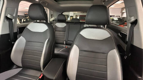 2023 Volkswagen Taos SEL 4Motion