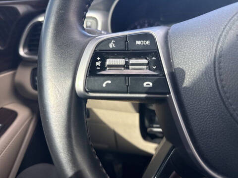 2020 Kia Sorento S V6