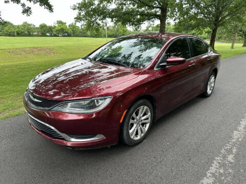 2015 Chrysler 200 for sale at Urban Motors llc. in Columbus OH