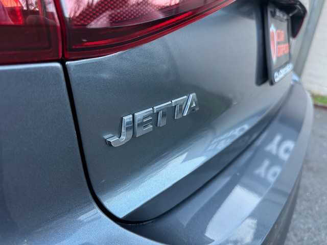 2016 Volkswagen Jetta 1.8T Sport