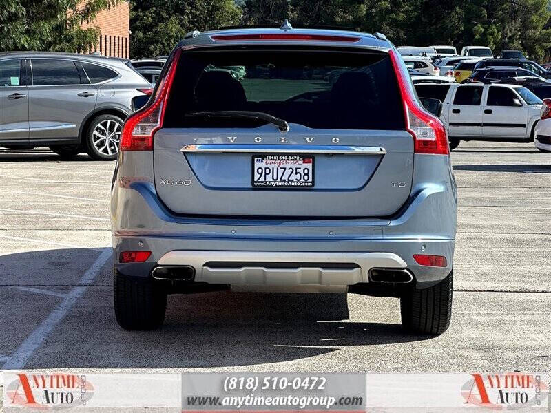 2017 Volvo XC60 T5 Dynamic