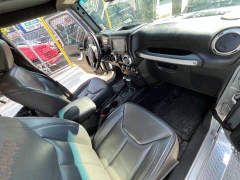 2016 Jeep Wrangler Unlimited Sahara