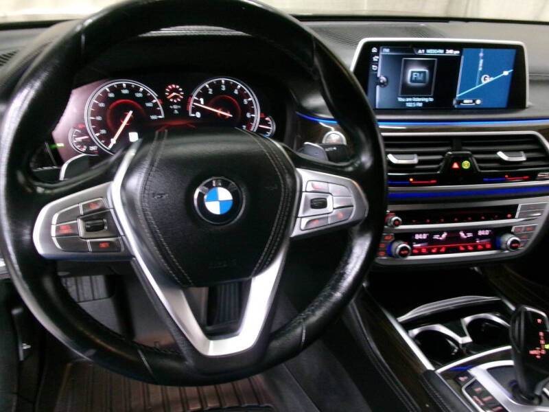 2016 BMW 7 Series 750i xDrive