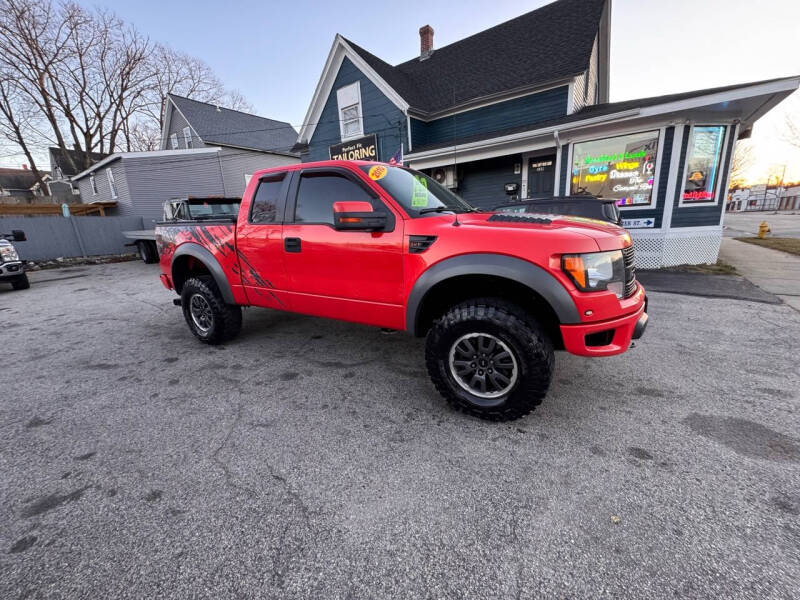 2010 Ford F-150 SVT Raptor photo 2