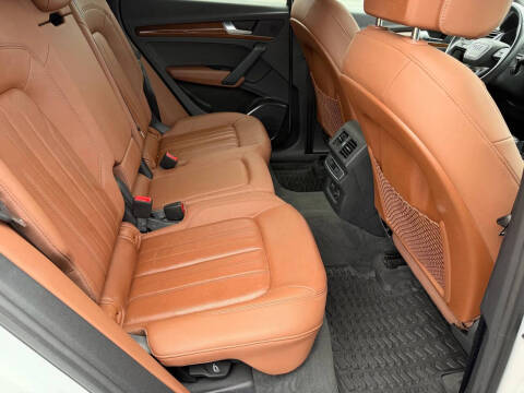 2022 Audi Q5 quattro S line Premium 45 TFSI