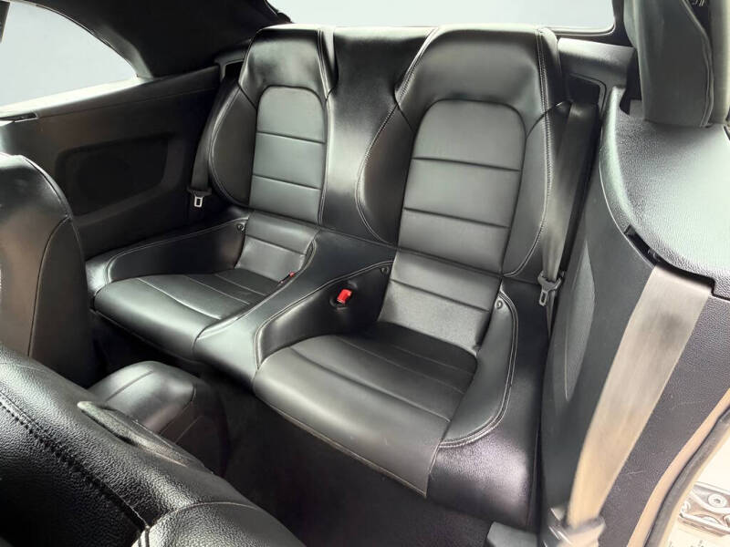 2019 Ford Mustang EcoBoost Premium