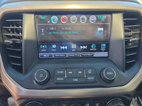 2017 GMC Acadia Denali