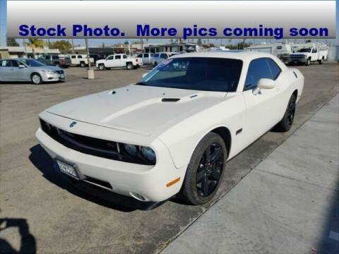 2009 Dodge Challenger for sale at South Bay Pre-Owned in Los Angeles CA
