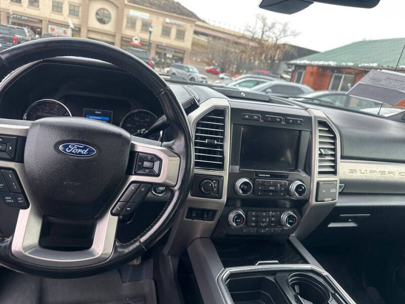 2019 Ford F-450 Super Duty Platinum