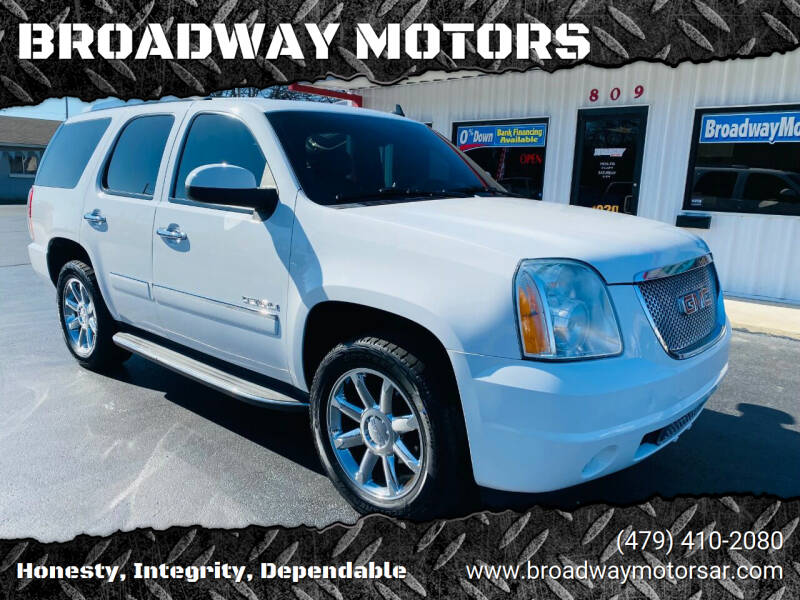 2012 GMC Yukon for sale at BROADWAY MOTORS in Van Buren AR