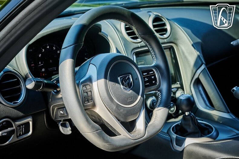 2013 Dodge SRT Viper GTS