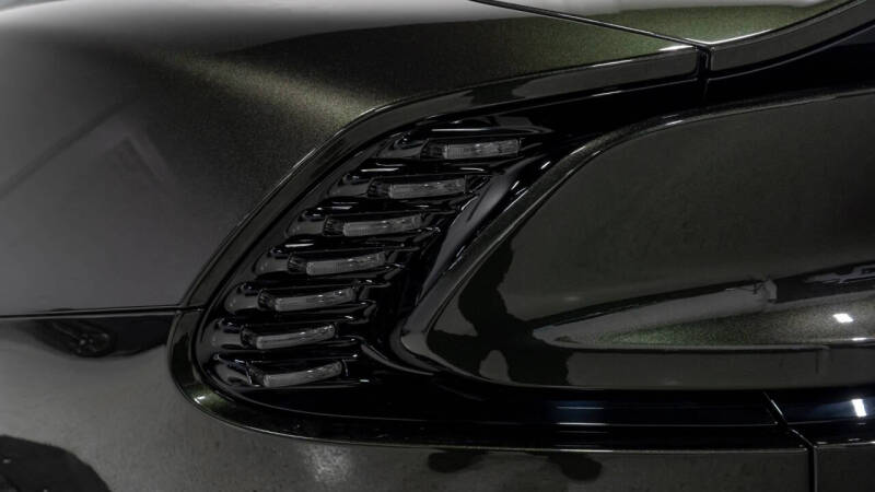 2025 Aston Martin Vanquish