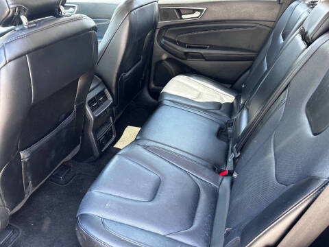 2016 Ford Edge Titanium