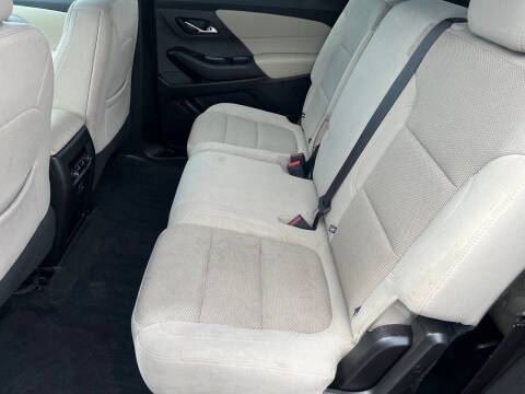 2022 Chevrolet Traverse LS