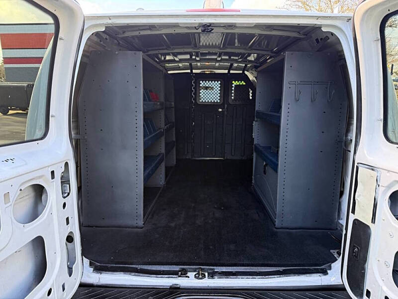 2013 Ford E-Series E-250