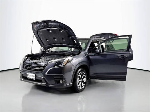 2022 Subaru Forester Premium